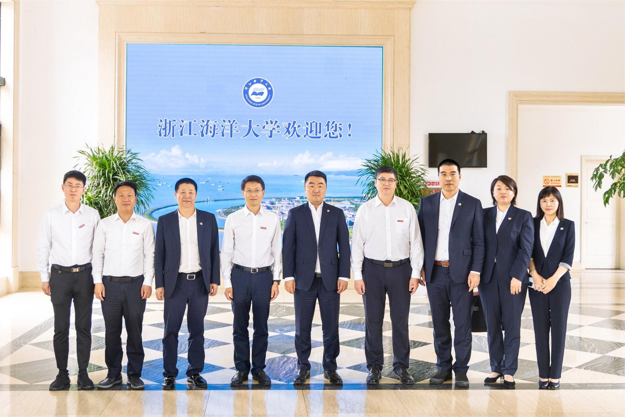 巨融能源與浙江海洋大學(xué)簽署全面戰(zhàn)略合作協(xié)議 開啟校企協(xié)同創(chuàng)新新征程